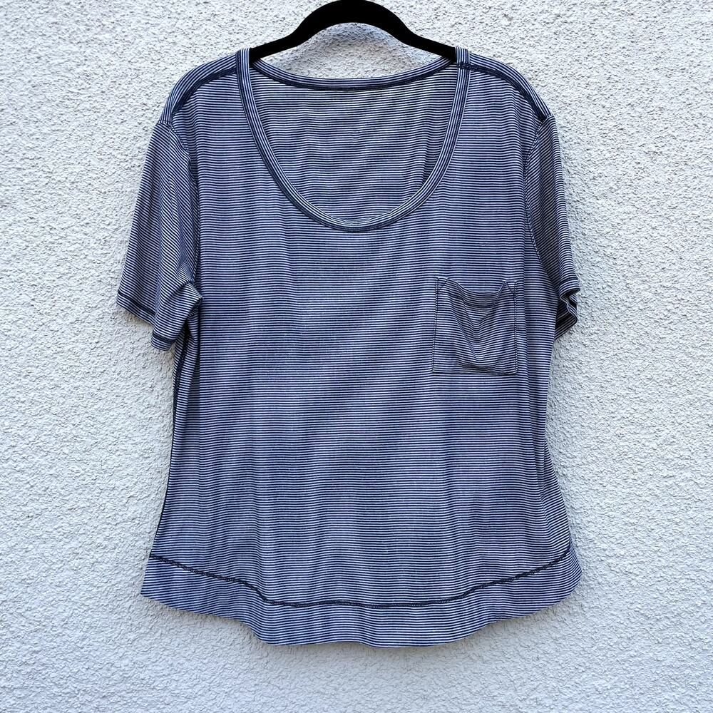 Lululemon Calm Short Sleeve Tee 12 Tonka Stripe Burnout Black
